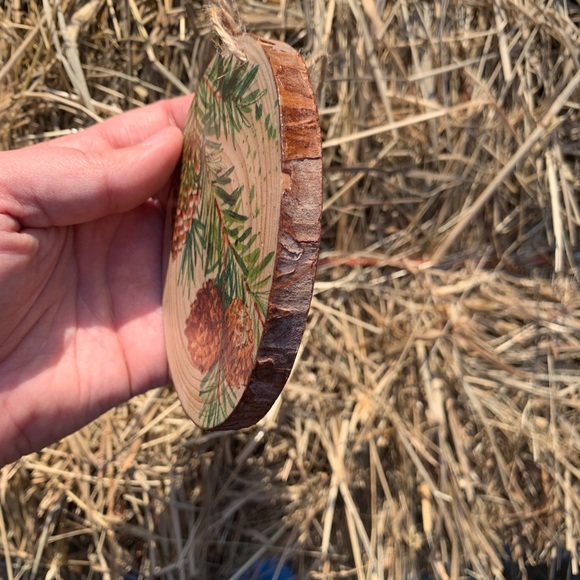 Rustic Wood Slice, Pinecone Ornament, Christmas Tree Decoration - Picture 3 of 3